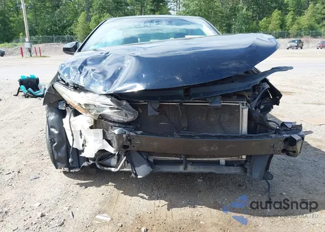 2016 Toyota Camry Le z USA, uszkodzony, nr VIN 4T4BF1FK2GR532179